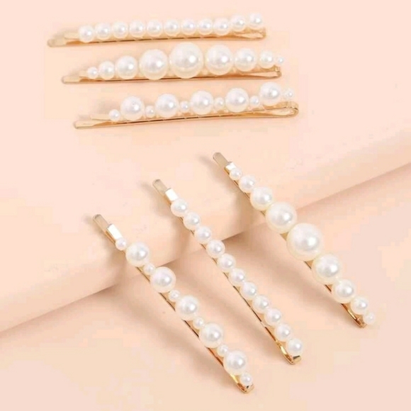 Faux Pearl Hairclips - Picture 2 of 3